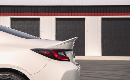 2022 Toyota GR 86 (Color: Halo White) Spoiler Wallpapers 450x275 (71)
