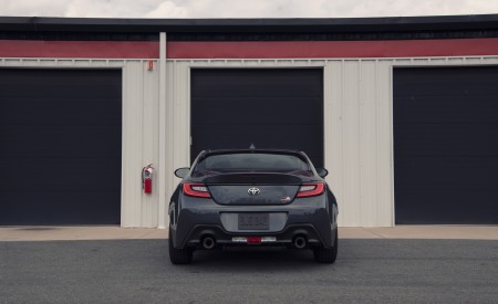 2022 Toyota GR 86 (Color: Raven Black) Rear Wallpapers 450x275 (170)