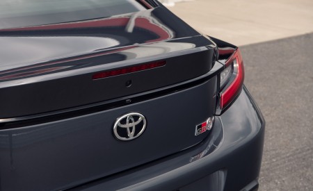 2022 Toyota GR 86 (Color: Raven Black) Spoiler Wallpapers 450x275 (188)