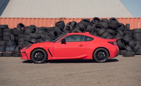 2022 Toyota GR 86 (Color: Track Red) Side Wallpapers 450x275 (22)