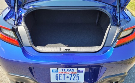 2022 Toyota GR 86 (Color: Trueno Blue) Trunk Wallpapers 450x275 (138)