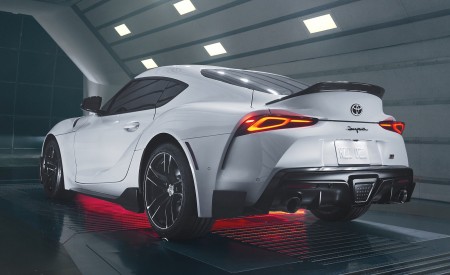 2022 Toyota GR Supra A91-CF Edition Rear Three-Quarter Wallpapers 450x275 (2)