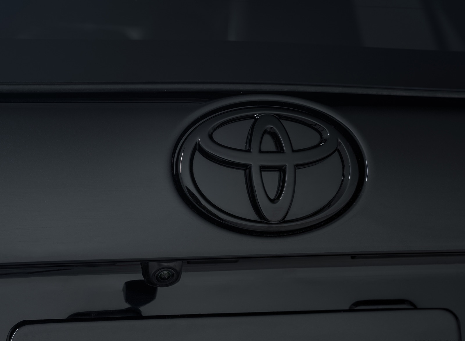 2022 Toyota Prius Nightshade Edition Badge Wallpapers  (14)