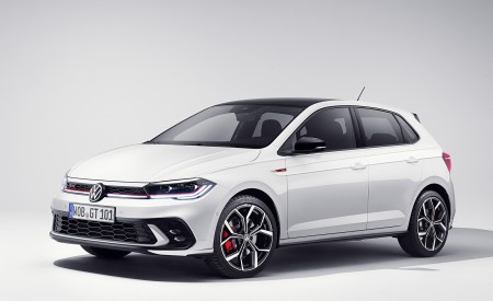 2022 Volkswagen Polo GTI Front Three-Quarter Wallpapers 450x275 (26)