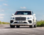 2021 Bentley Bentayga Plug-In Hybrid First Edition (Color: Ghost White) Front Wallpapers 150x120 (22)