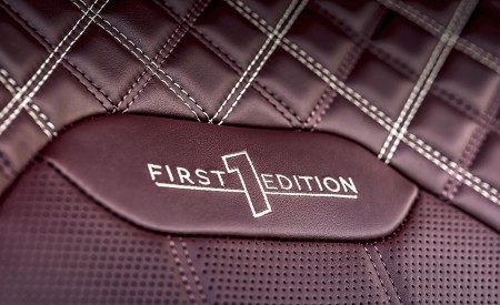 2021 Bentley Bentayga Plug-In Hybrid First Edition (Color: Ghost White) Interior Seats Wallpapers 450x275 (30)