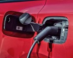 2021 Bentley Bentayga Plug-In Hybrid First Edition First Edition (Color: Dragon Red) Charging Wallpapers 150x120 (12)