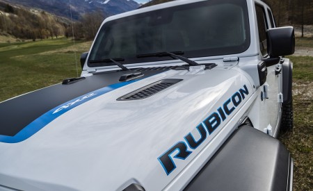 2021 Jeep Wrangler 4xe (Euro-Spec; Plug-In Hybrid) Detail Wallpapers 450x275 (31)