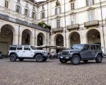 2021 Jeep Wrangler 4xe (Euro-Spec; Plug-In Hybrid) Front Three-Quarter Wallpapers 150x120 (33)