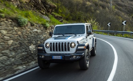 2021 Jeep Wrangler 4xe (Euro-Spec; Plug-In Hybrid) Front Wallpapers 450x275 (19)