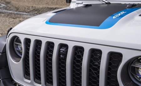 2021 Jeep Wrangler 4xe (Euro-Spec; Plug-In Hybrid) Grille Wallpapers 450x275 (32)