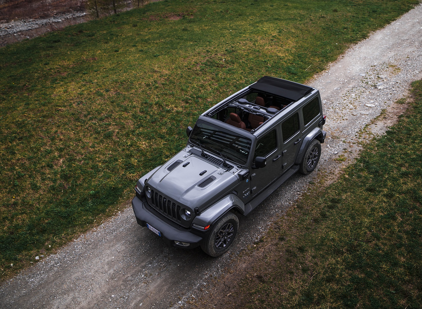 2021 Jeep Wrangler 4xe (Euro-Spec; Plug-In Hybrid) Top Wallpapers (5)