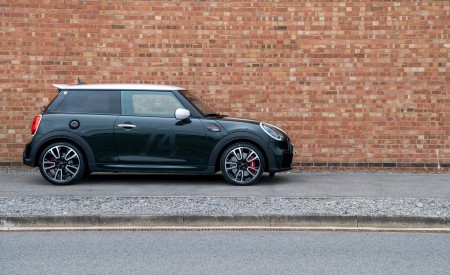 2021 Mini JCW Anniversary Edition Side Wallpapers 450x275 (24)