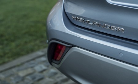 2021 Toyota Highlander Hybrid (Euro-Spec) Detail Wallpapers 450x275 (76)