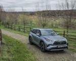 2021 Toyota Highlander Hybrid (Euro-Spec) Front Three-Quarter Wallpapers 150x120 (35)