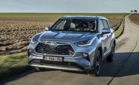 2021 Toyota Highlander Hybrid (Euro-Spec) Front Wallpapers 450x275 (12)