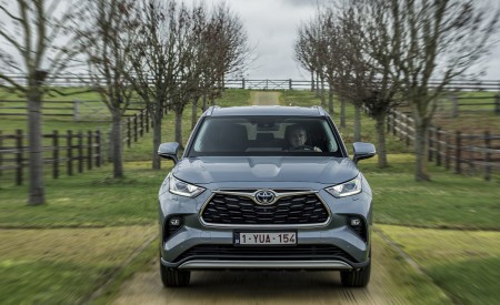 2021 Toyota Highlander Hybrid (Euro-Spec) Front Wallpapers 450x275 (37)