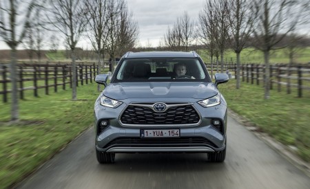 2021 Toyota Highlander Hybrid (Euro-Spec) Front Wallpapers 450x275 (27)