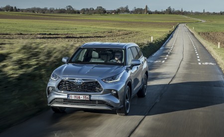 2021 Toyota Highlander Hybrid (Euro-Spec) Front Wallpapers 450x275 (30)