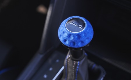 2021 Volkswagen Atlas Cross Sport GT Concept Interior Detail Wallpapers 450x275 (32)