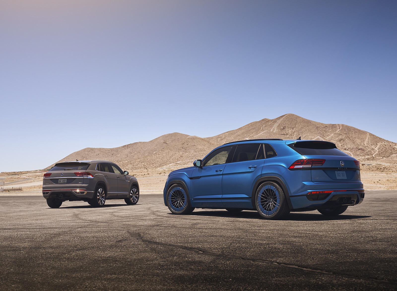 2021 Volkswagen Atlas Cross Sport GT Concept Rear Three-Quarter Wallpapers #9 of 33