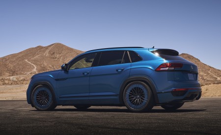 2021 Volkswagen Atlas Cross Sport GT Concept Side Wallpapers 450x275 (13)