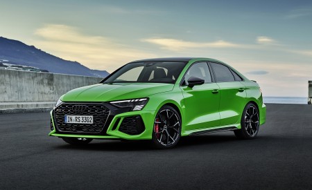 2022 Audi RS3 Sedan (Color: Kyalami Green) Front Three-Quarter Wallpapers 450x275 (27)