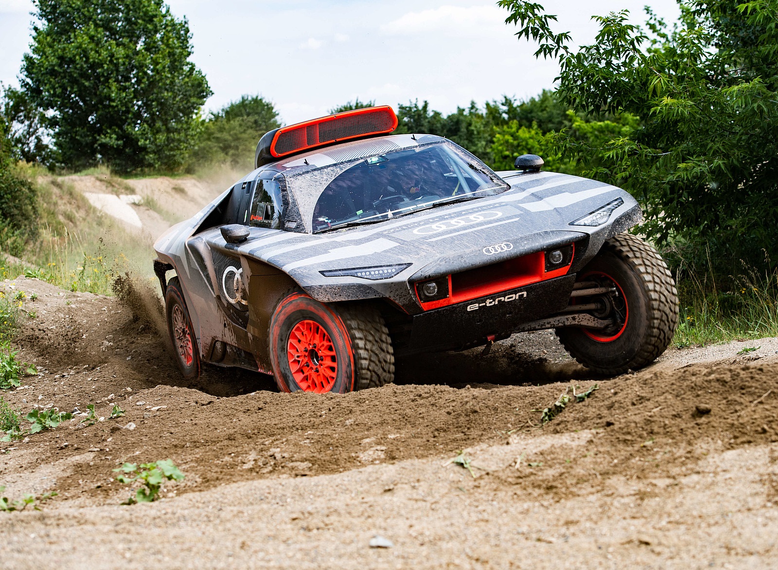 2022 Audi RS Q e-tron Dakar Rally Off-Road Wallpapers (4)