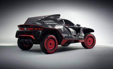 2022 Audi RS Q e-tron Dakar Rally Rear Three-Quarter Wallpapers 450x275 (42)