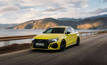 2022 Audi RS3 Sedan Front Three-Quarter Wallpapers 450x275 (108)