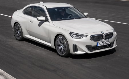 2022 BMW 2 Series Coupe Front Three-Quarter Wallpapers 450x275 (13)