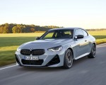 2022 BMW M240i Coupe xDrive (Color: Brooklyn Grey) Front Three-Quarter Wallpapers 150x120 (1)