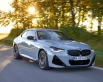 2022 BMW M240i Coupe xDrive (Color: Brooklyn Grey) Front Three-Quarter Wallpapers 150x120 (4)