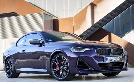 2022 BMW M240i Coupé xDrive (Color: Thundernight Metallic) Front Three-Quarter Wallpapers 450x275 (82)