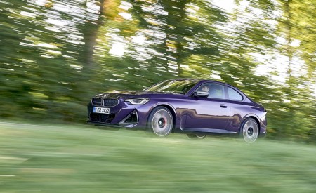 2022 BMW M240i Coupé xDrive (Color: Thundernight Metallic) Front Three-Quarter Wallpapers  450x275 (37)