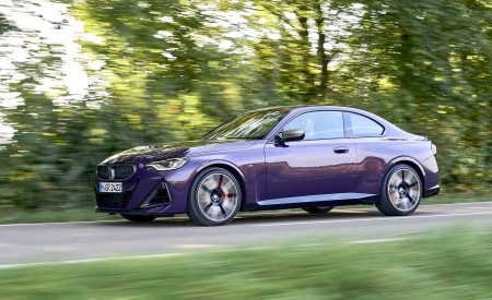 2022 BMW M240i Coupé xDrive (Color: Thundernight Metallic) Front Three-Quarter Wallpapers 450x275 (38)