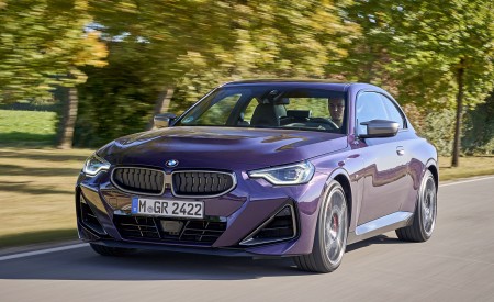 2022 BMW M240i Coupé xDrive (Color: Thundernight Metallic) Front Three-Quarter Wallpapers 450x275 (28)