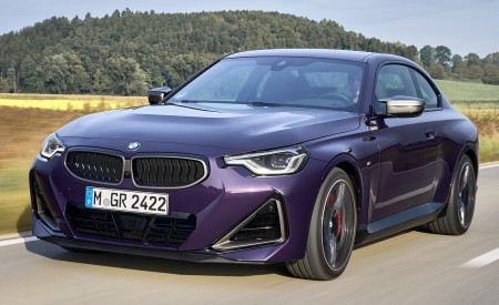 2022 BMW M240i Coupé xDrive (Color: Thundernight Metallic) Front Three-Quarter Wallpapers 450x275 (20)