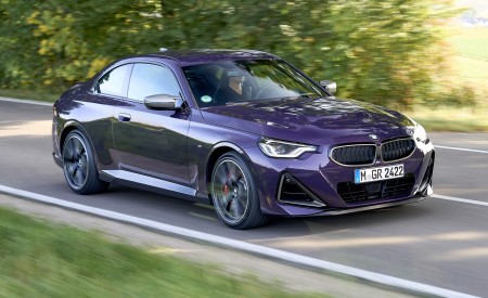 2022 BMW M240i Coupé xDrive (Color: Thundernight Metallic) Front Three-Quarter Wallpapers 450x275 (29)