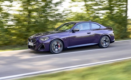 2022 BMW M240i Coupé xDrive (Color: Thundernight Metallic) Front Three-Quarter Wallpapers 450x275 (30)