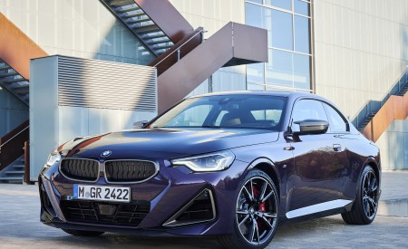 2022 BMW M240i Coupé xDrive (Color: Thundernight Metallic) Front Three-Quarter Wallpapers 450x275 (88)