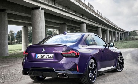 2022 BMW M240i Coupé xDrive (Color: Thundernight Metallic) Rear Three-Quarter Wallpapers 450x275 (67)