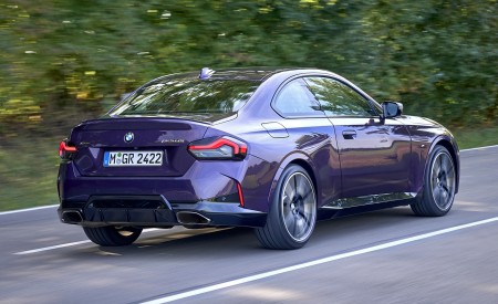 2022 BMW M240i Coupé xDrive (Color: Thundernight Metallic) Rear Three-Quarter Wallpapers 450x275 (45)
