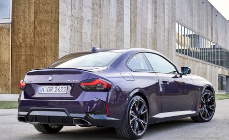 2022 BMW M240i Coupé xDrive (Color: Thundernight Metallic) Rear Three-Quarter Wallpapers 450x275 (84)