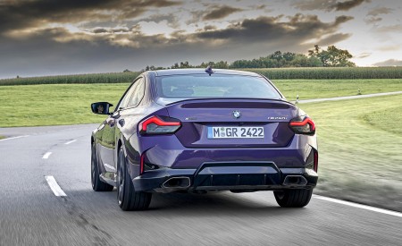 2022 BMW M240i Coupé xDrive (Color: Thundernight Metallic) Rear Wallpapers 450x275 (47)