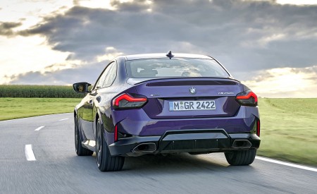 2022 BMW M240i Coupé xDrive (Color: Thundernight Metallic) Rear Wallpapers 450x275 (48)