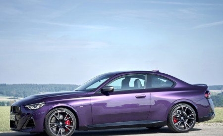 2022 BMW M240i Coupé xDrive (Color: Thundernight Metallic) Side Wallpapers 450x275 (80)