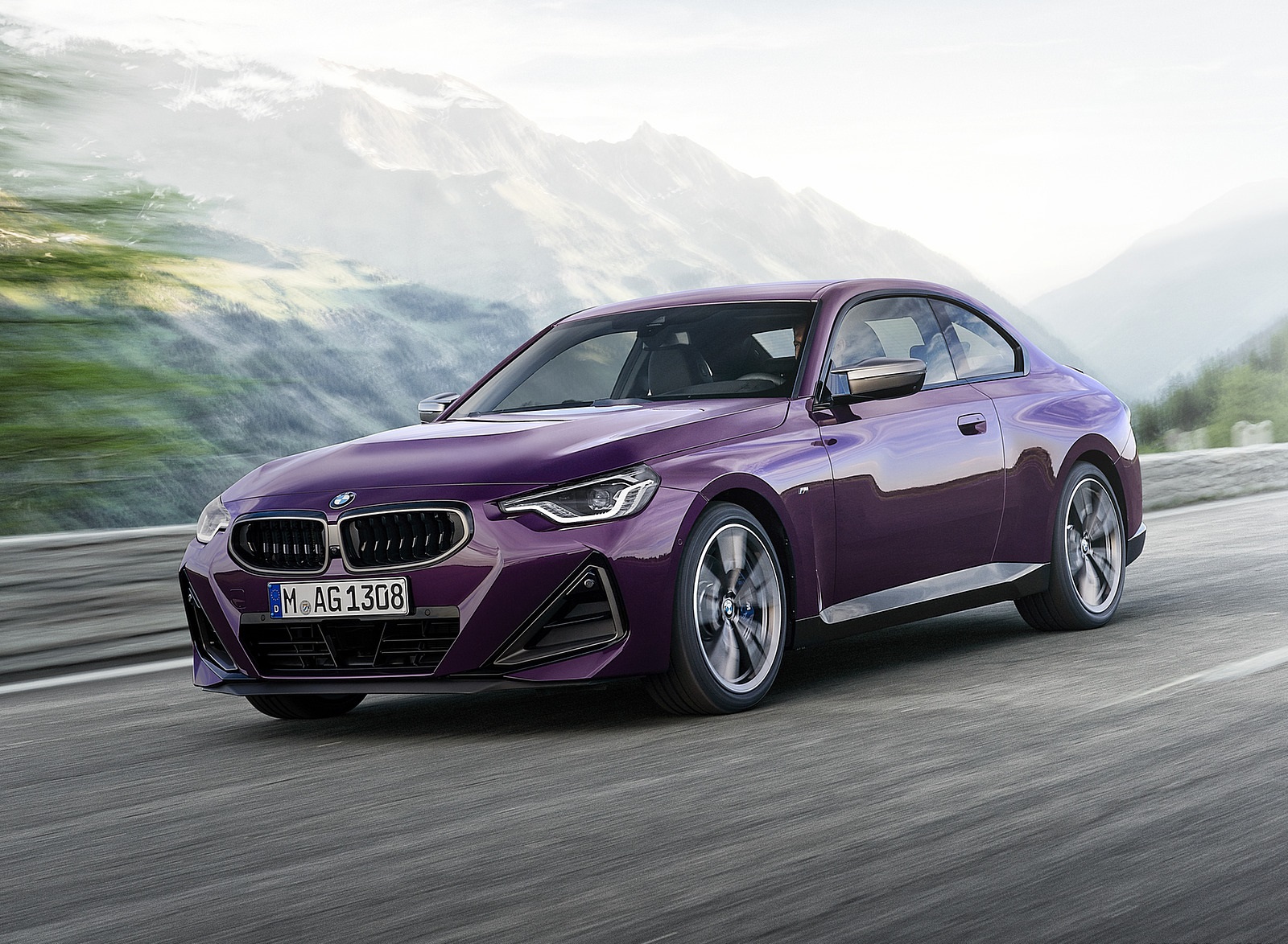 2022 BMW M240i xDrive Coupe Front Three-Quarter Wallpapers (1)