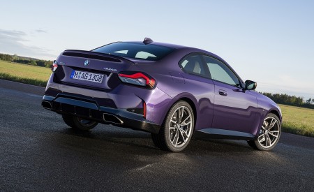 2022 BMW M240i xDrive Coupe Rear Three-Quarter Wallpapers 450x275 (137)