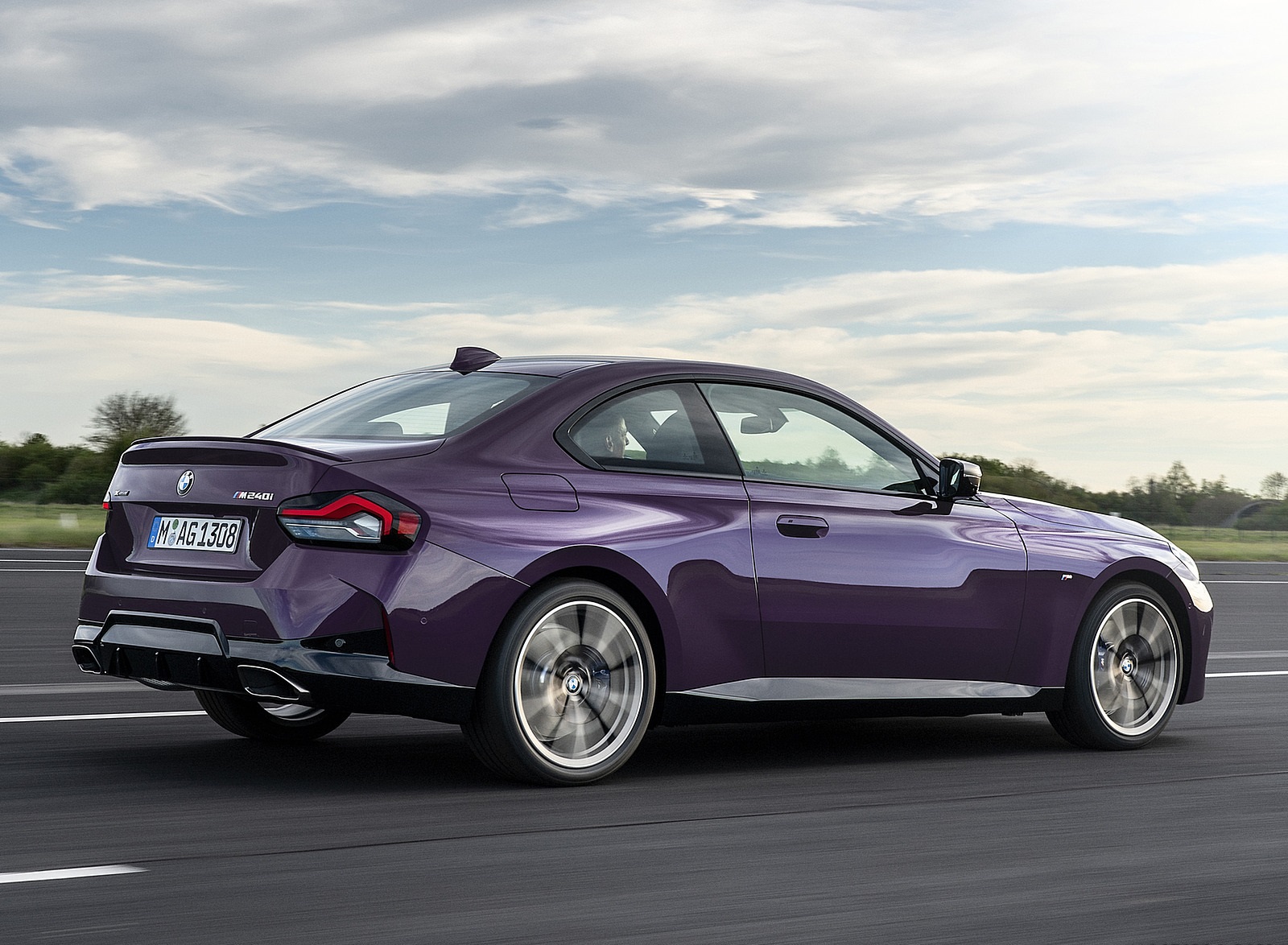 2022 BMW M240i xDrive Coupe Rear Three-Quarter Wallpapers (5)